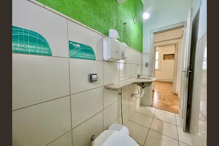Casa para alugar com 595m², 6 quartos e 3 vagas