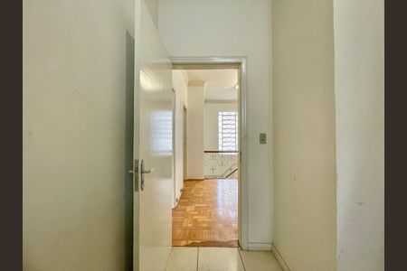 Casa para alugar com 595m², 6 quartos e 3 vagas