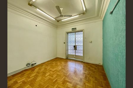 Casa para alugar com 6 quartos, 595m² em Barro Preto, Belo Horizonte