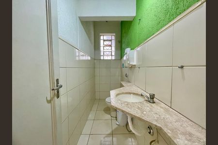 Casa para alugar com 595m², 6 quartos e 3 vagas