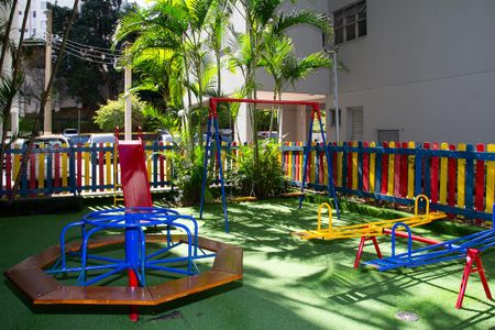 Apartamento à venda com 3 quartos, 64m² em Vila Ivone, São Paulo