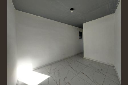 Quarto 2 de casa para alugar com 2 quartos, 59m² em Vila Ernesto, São Paulo
