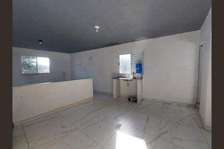 Cozinha de casa para alugar com 2 quartos, 59m² em Vila Ernesto, São Paulo