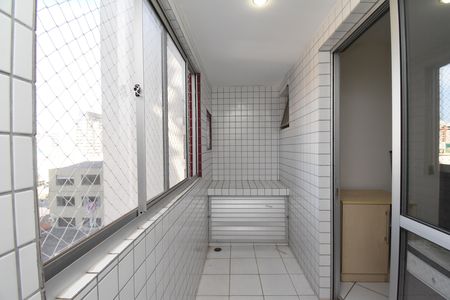 Varanda de kitnet/studio para alugar com 1 quarto, 36m² em Centro, Curitiba