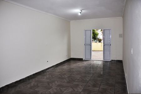 Casa para alugar com 3 quartos, 130m² em Jardim Monte Alegre (zona Norte), São Paulo