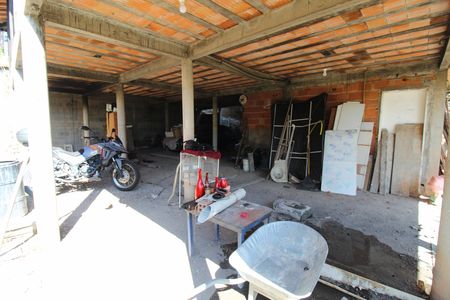 Casa para alugar com 450m², 2 quartos e 4 vagasQuintal