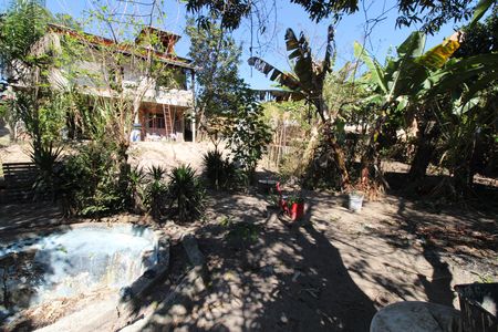 Casa para alugar com 450m², 2 quartos e 4 vagasQuintal