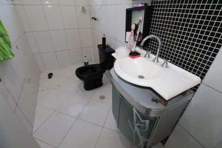 Casa para alugar com 450m², 2 quartos e 4 vagasBanheiro da Suíte