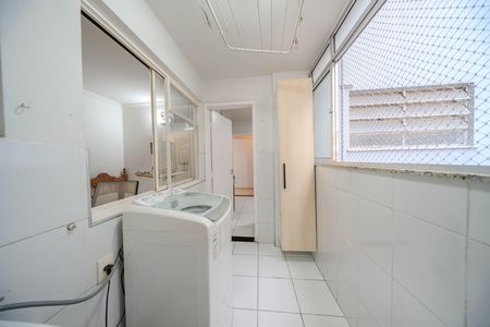 Apartamento para alugar com 90m², 2 quartos e 1 vaga Apartamento para alugar com 90m², 2 quartos e 1 vagaBanheiro