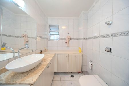 Apartamento para alugar com 90m², 2 quartos e 1 vaga Apartamento para alugar com 90m², 2 quartos e 1 vagaBanheiro