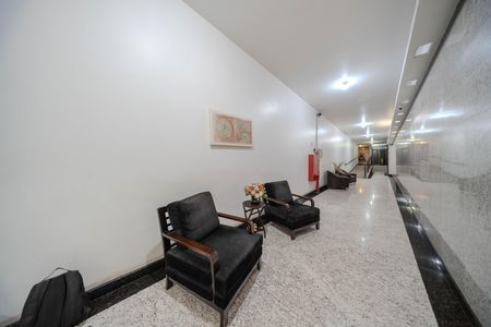 Apartamento para alugar com 90m², 2 quartos e 1 vaga Apartamento para alugar com 90m², 2 quartos e 1 vagaBanheiro de serviço