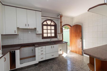 Cozinha de casa para alugar com 3 quartos, 140m² em Parque Edu Chaves, São Paulo