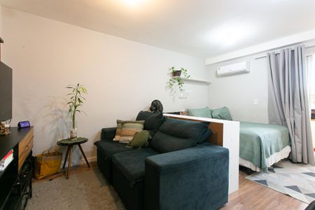Studio para alugar com 32m², 1 quarto e 1 vaga Studio para alugar com 32m², 1 quarto e 1 vagaStudio