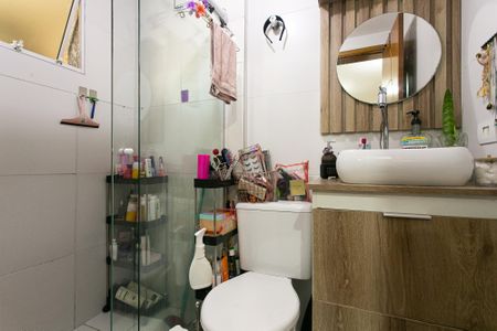 Studio para alugar com 32m², 1 quarto e 1 vaga Studio para alugar com 32m², 1 quarto e 1 vagaBanheiro