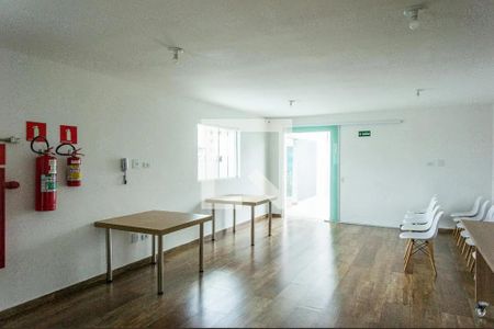 Studio para alugar com 32m², 1 quarto e 1 vaga Studio para alugar com 32m², 1 quarto e 1 vagaÁrea comum - Salão de festas