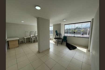Apartamento para alugar com 75m², 3 quartos e 1 vaga Apartamento para alugar com 75m², 3 quartos e 1 vagaÁrea comum - Salão de festas