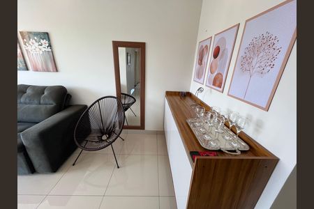 Apartamento para alugar com 75m², 3 quartos e 1 vaga Apartamento para alugar com 75m², 3 quartos e 1 vagaSala