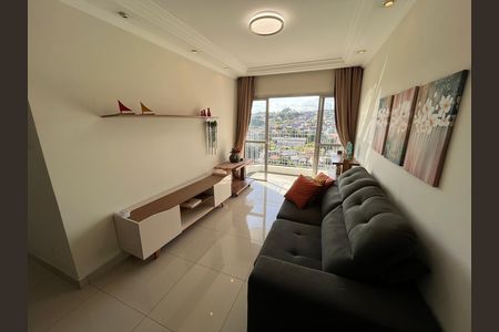 Apartamento para alugar com 75m², 3 quartos e 1 vaga Apartamento para alugar com 75m², 3 quartos e 1 vagaSala de TV