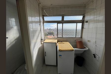 Área de Serviço de apartamento para alugar com 3 quartos, 75m² em Vila Pirajussara, São Paulo