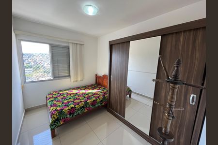 Quarto 1 de apartamento para alugar com 3 quartos, 75m² em Vila Pirajussara, São Paulo