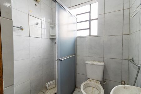 Casa para alugar com 88m², 2 quartos e 4 vagasBanheiro