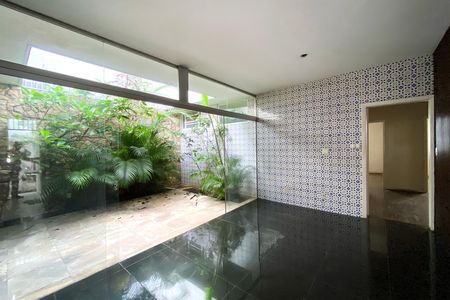 Sala de Jantar de casa à venda com 4 quartos, 360m² em Sion, Belo Horizonte