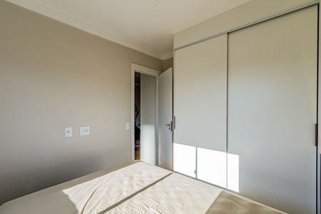 Quarto 01 de apartamento para alugar com 2 quartos, 44m² em Várzea da Barra Funda, São Paulo
