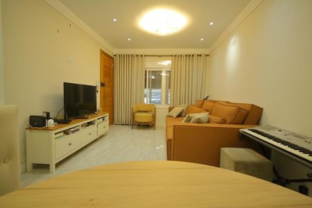 Casa à venda com 3 quartos, 132m² em Nova Petrópolis, São Bernardo do Campo