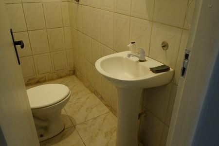 Casa para alugar com 75m², 2 quartos e sem vagaBanheiro