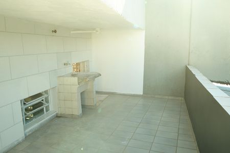 Casa para alugar com 75m², 2 quartos e sem vagaÁrea de Serviço