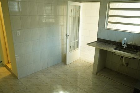 Casa para alugar com 75m², 2 quartos e sem vagaCozinha
