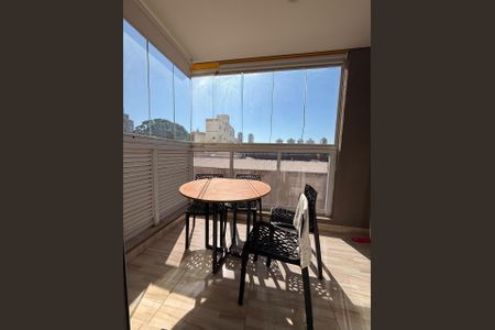 Apartamento à venda com 35m², 1 quarto e 1 vagaFoto 01