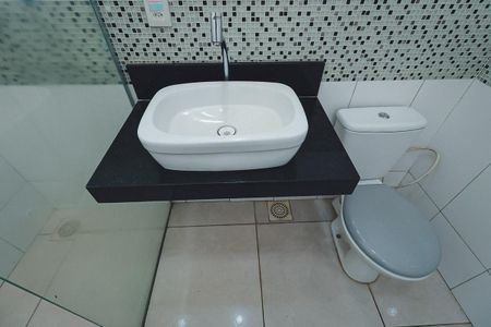 Casa à venda com 2 quartos, 150m² em Village Santa Rita, Goiânia