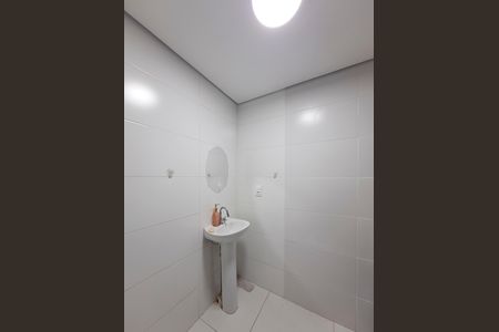 Banheiro de apartamento para alugar com 1 quarto, 40m² em Parada Inglesa, São Paulo