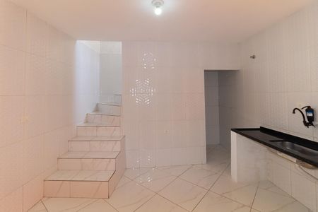 Cozinha de casa para alugar com 3 quartos, 120m² em Jardim Independência (são Paulo), São Paulo