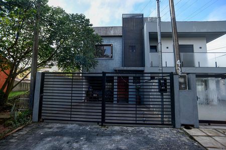 Casa de condomínio para alugar com 102m², 3 quartos e 3 vagas Casa de condomínio para alugar com 102m², 3 quartos e 3 vagasFachada
