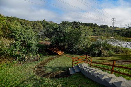 Casa de condomínio para alugar com 102m², 3 quartos e 3 vagas Casa de condomínio para alugar com 102m², 3 quartos e 3 vagasLago