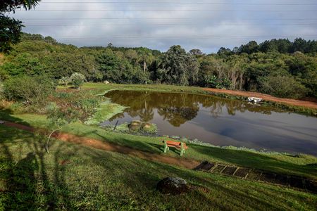 Casa de condomínio para alugar com 102m², 3 quartos e 3 vagas Casa de condomínio para alugar com 102m², 3 quartos e 3 vagasLago
