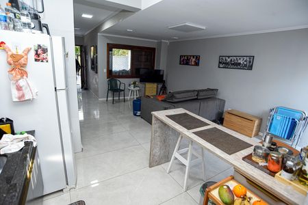 Casa de condomínio para alugar com 102m², 3 quartos e 3 vagas Casa de condomínio para alugar com 102m², 3 quartos e 3 vagasCozinha