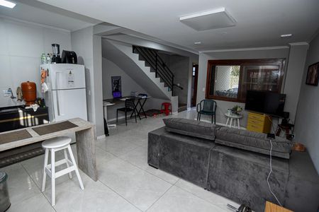 Cozinha de casa de condomínio para alugar com 3 quartos, 102m² em Mário Quintana, Viamão