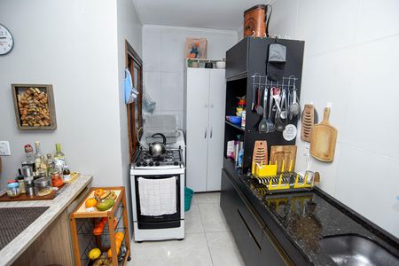 Casa de condomínio para alugar com 102m², 3 quartos e 3 vagas Casa de condomínio para alugar com 102m², 3 quartos e 3 vagasCozinha