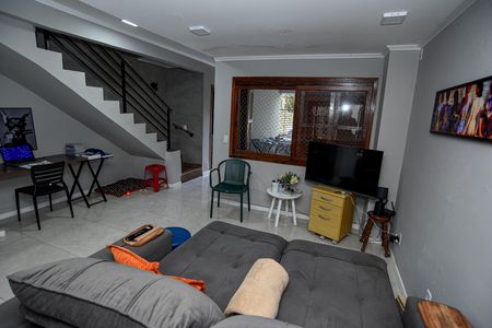 Casa de condomínio para alugar com 102m², 3 quartos e 3 vagas Casa de condomínio para alugar com 102m², 3 quartos e 3 vagasSala
