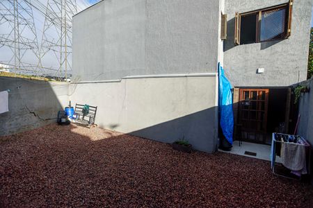 Casa de condomínio para alugar com 102m², 3 quartos e 3 vagas Casa de condomínio para alugar com 102m², 3 quartos e 3 vagasJardim