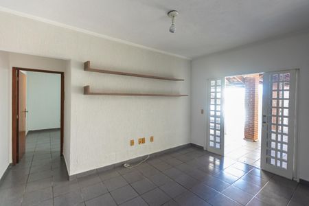 Sala de casa à venda com 3 quartos, 140m² em Jardim Myrian Moreira da Costa, Campinas