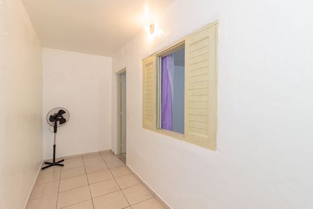Casa para alugar com 50m², 1 quarto e sem vaga Casa para alugar com 50m², 1 quarto e sem vagaQuarto1