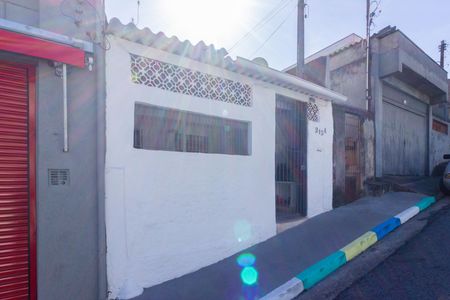 Casa para alugar com 50m², 1 quarto e sem vaga Casa para alugar com 50m², 1 quarto e sem vagaFachada