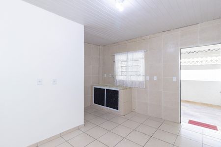 Casa para alugar com 50m², 1 quarto e sem vaga Casa para alugar com 50m², 1 quarto e sem vagaCozinha