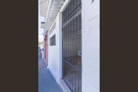 Casa para alugar com 50m², 1 quarto e sem vaga Casa para alugar com 50m², 1 quarto e sem vagaFachada