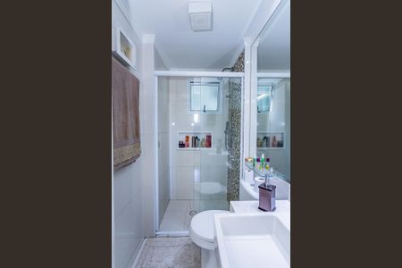 Banheiro de apartamento para alugar com 2 quartos, 81m² em Vila Cruz das Almas, São Paulo