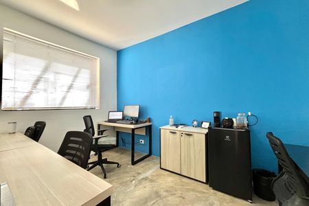 Quarto 4 de casa para alugar com 4 quartos, 160m² em Mirandópolis, São Paulo